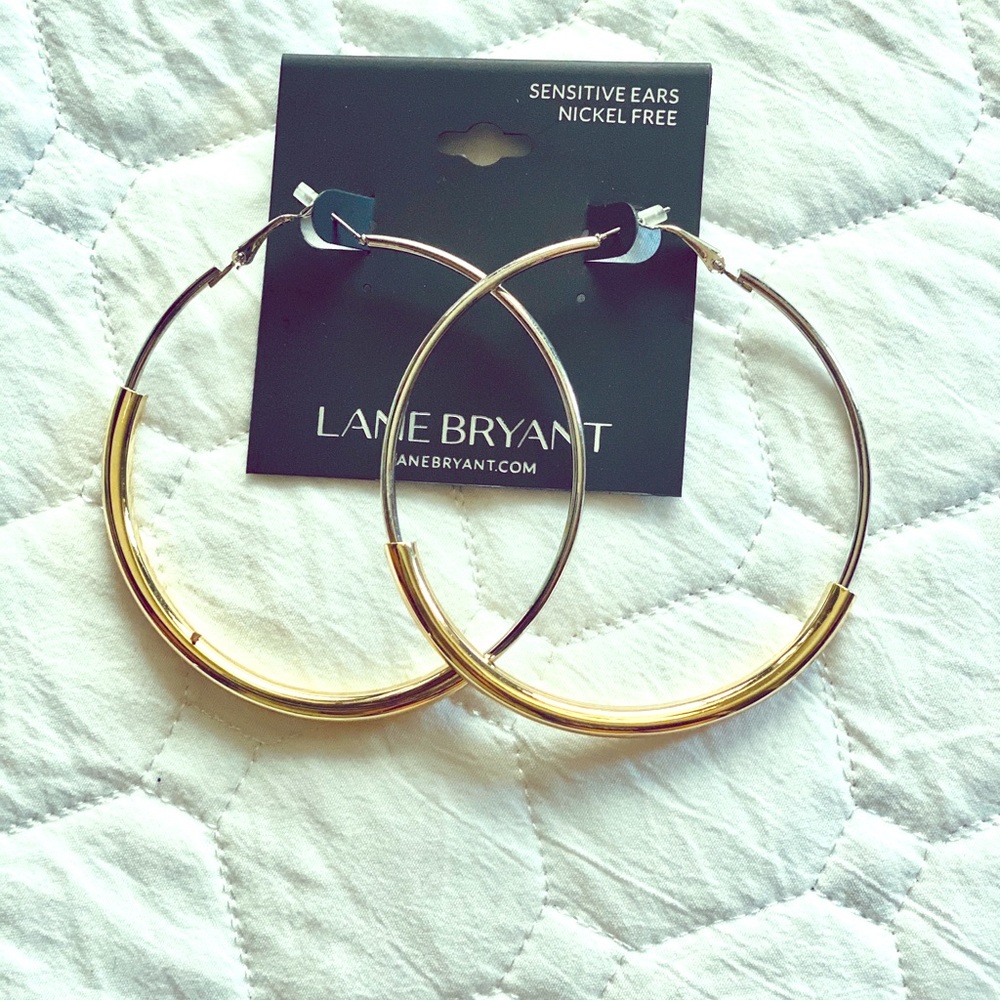 Women’s hoop earrings silver and gold
